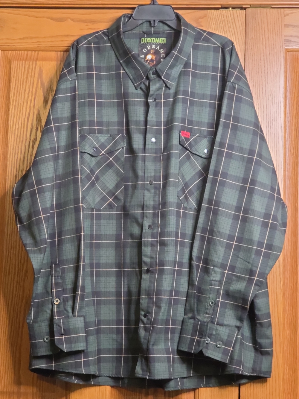 DIXXON Green Plaid Long Sleeve Casual Button-Down Shirt
